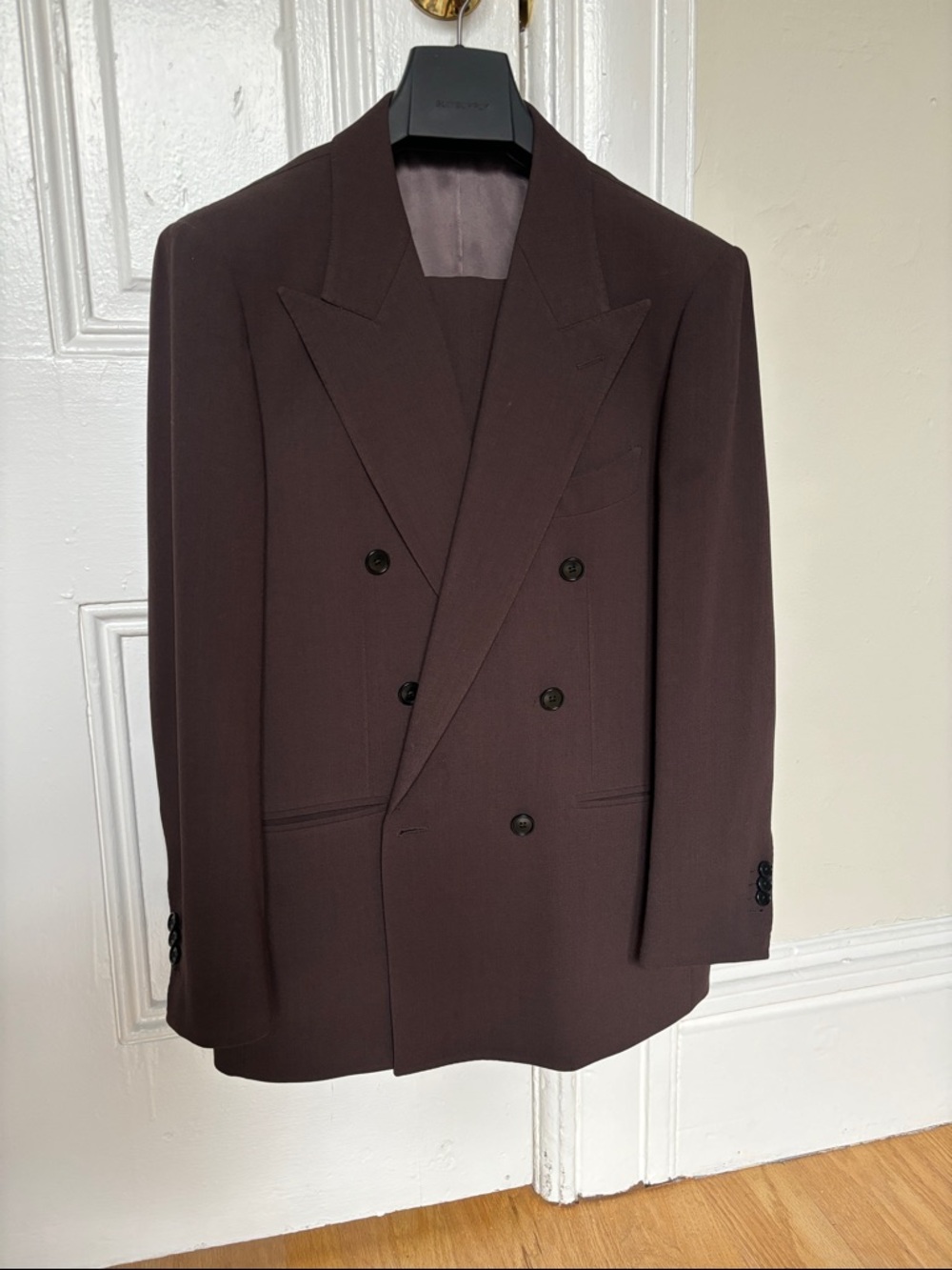 Dark Brown Relaxed Fit Roma Suit